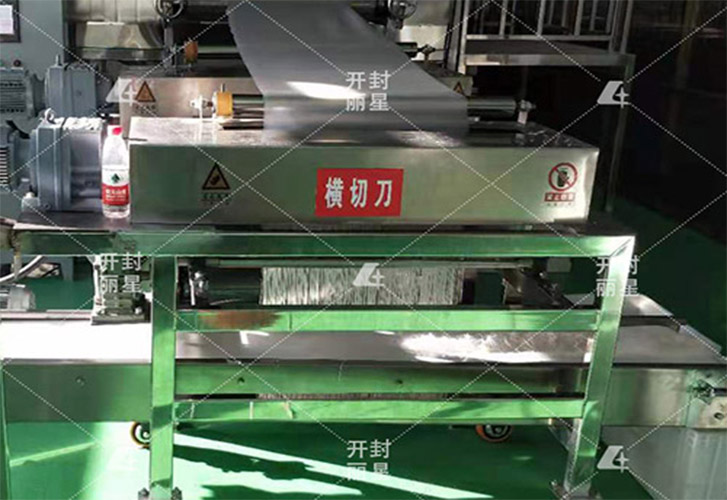 紅薯粉條機(jī).jpg