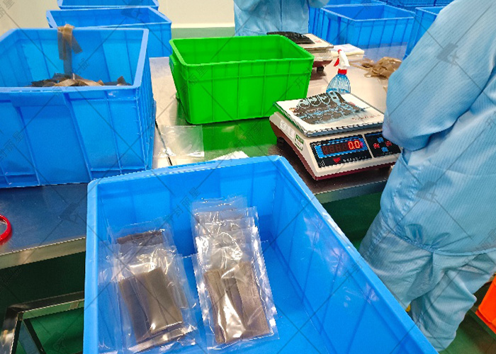 一臺(tái)麗星苕皮機(jī)器，鮮粉、寬粉、火鍋濕粉都能加工